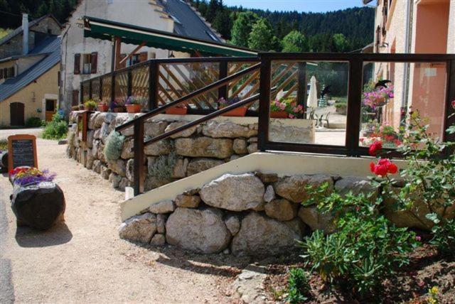 La Ferme Du Bois Barbu Hotell Villard-de-Lans Eksteriør bilde